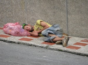 homeless man sleeping on sidewalk in prado centro medellin colombia2 300x224 Homeless Colombia 