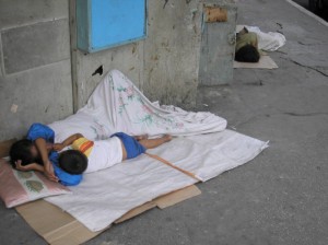 187 03 street children philippines 300x224 187 03 street children philippines