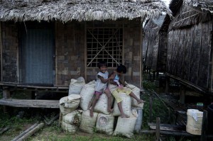 photo 1378838486457 1 HD 300x199 Rent hikes push Myanmars poor into homelessness